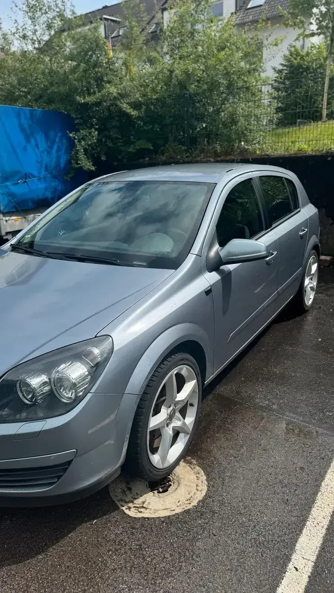Gebraucht Opel Astra 125 PS (91 kW) 2004 Grau Kleinwagen