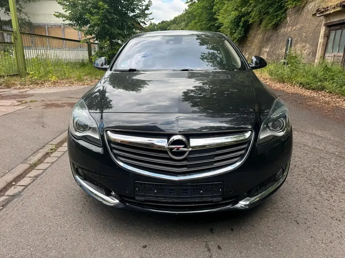 Gebraucht Opel Insignia 250 PS (183 kW) 2015 Schwarz Limousine