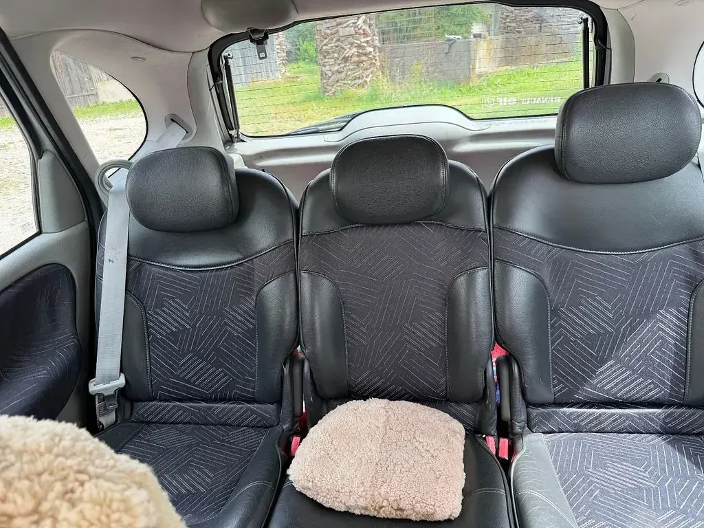 Gebraucht Renault Scénic 107 PS (78 kW) 2001 Silber Van / Kleinbus