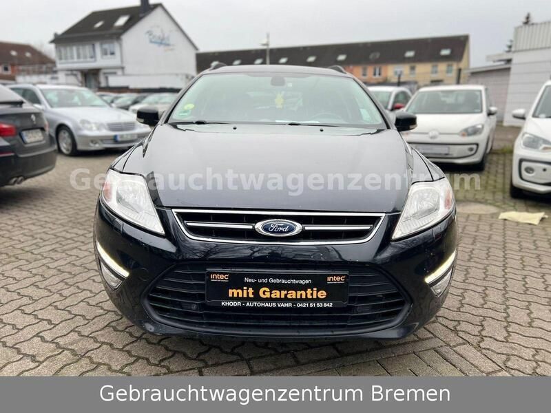Gebraucht Ford Mondeo 140 PS (102 kW) 2012 Schwarz Kombi