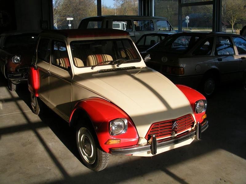 Gebraucht Citroën Dyane 33 PS (24 kW) 1981 Beige Kleinwagen