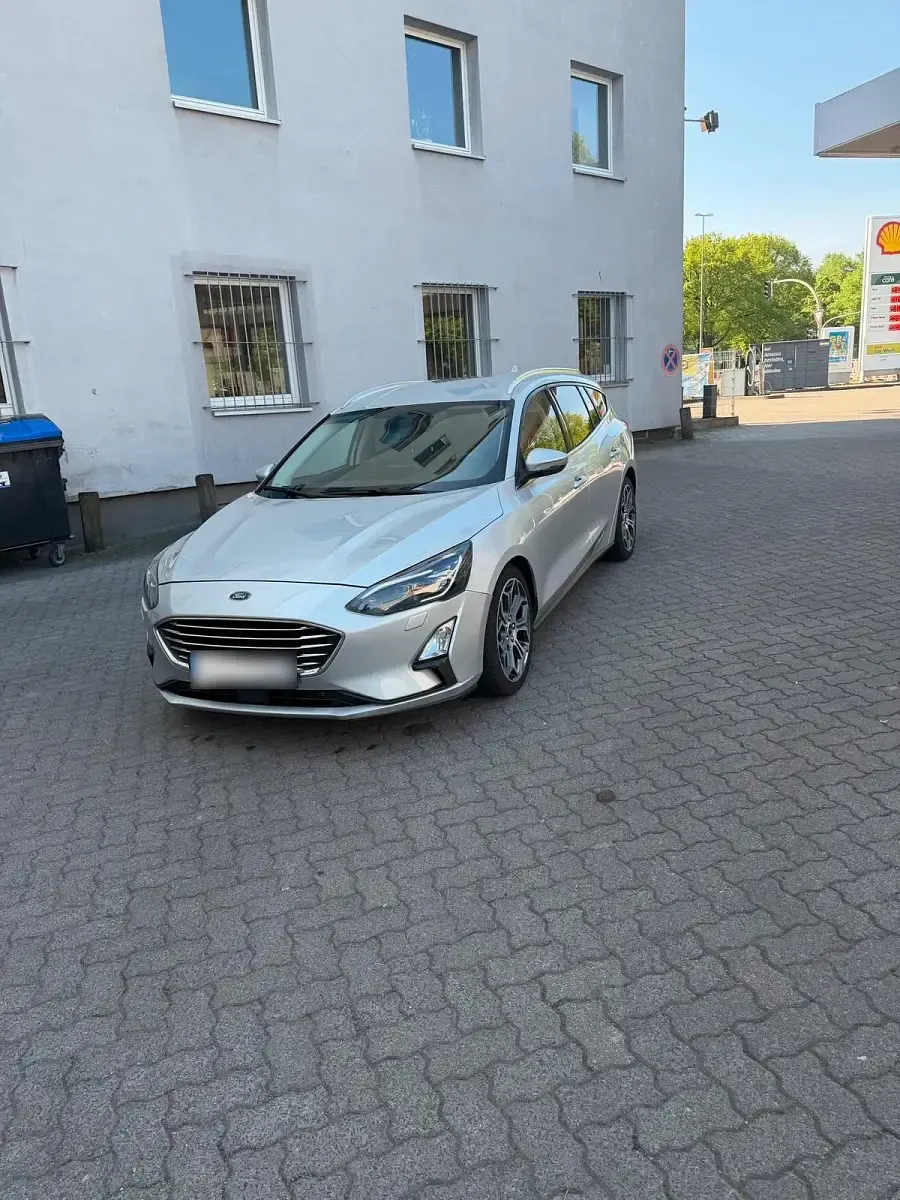 Käytetty Ford Focus 150 HP (110 kW) 2019 Hopea Farmari