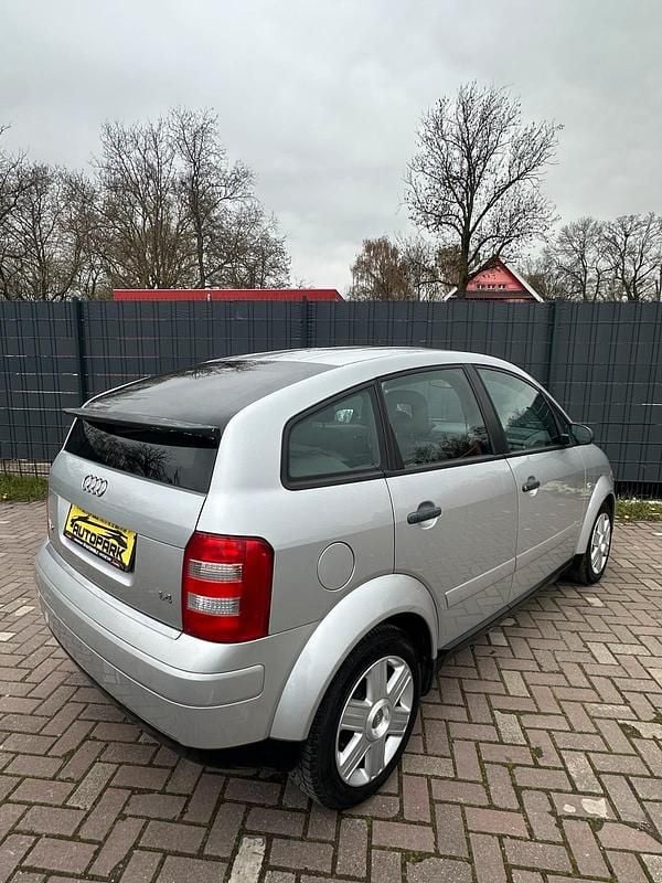 Gebraucht Audi A2 75 PS (55 kW) 2000 Silber Kleinwagen