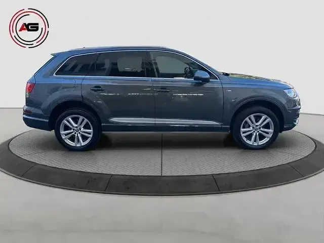 Gebraucht Audi Q7 Ambiente 286 PS (210 kW) 2018 Grau SUV