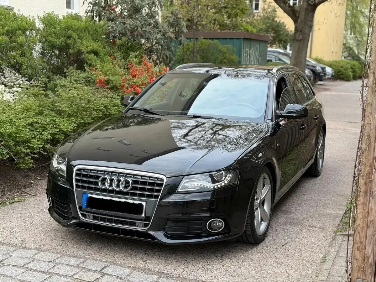 Gebraucht Audi A4 S-Line 150 PS (110 kW) 2011 Schwarz Kombi