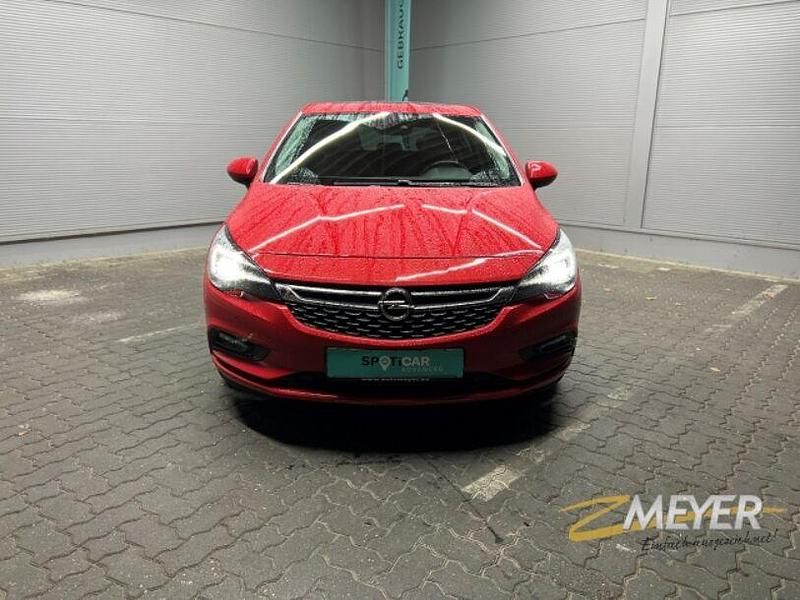 Gebraucht Opel Astra Innovation 125 PS (91 kW) 2016 Rot Limousine