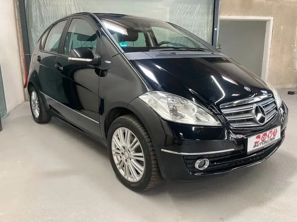 Gebraucht Mercedes A200 136 PS (100 kW) 2009 Schwarz Limousine