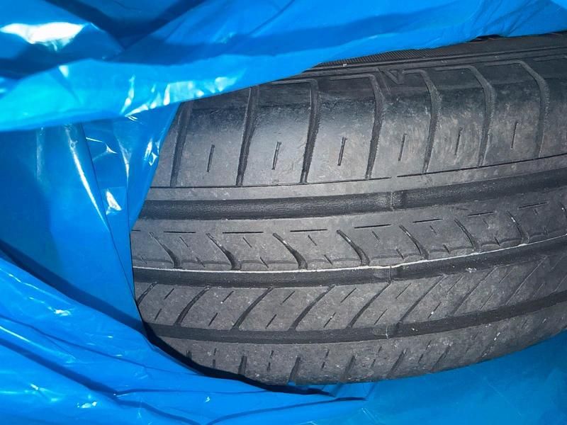 Gebraucht VW Polo 70 PS (51 kW) 2009 Schwarz Kleinwagen