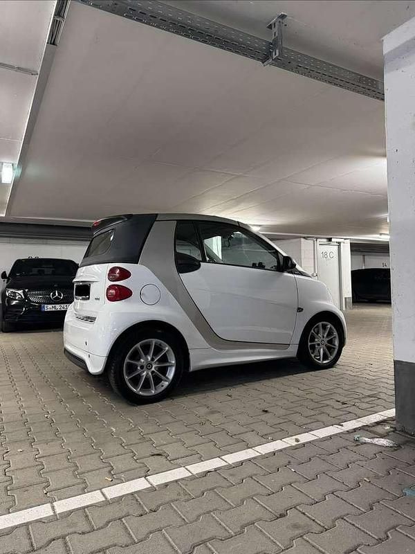Gebraucht Smart ForTwo Cabrio Passion 71 PS (52 kW) 2013 Cabrio