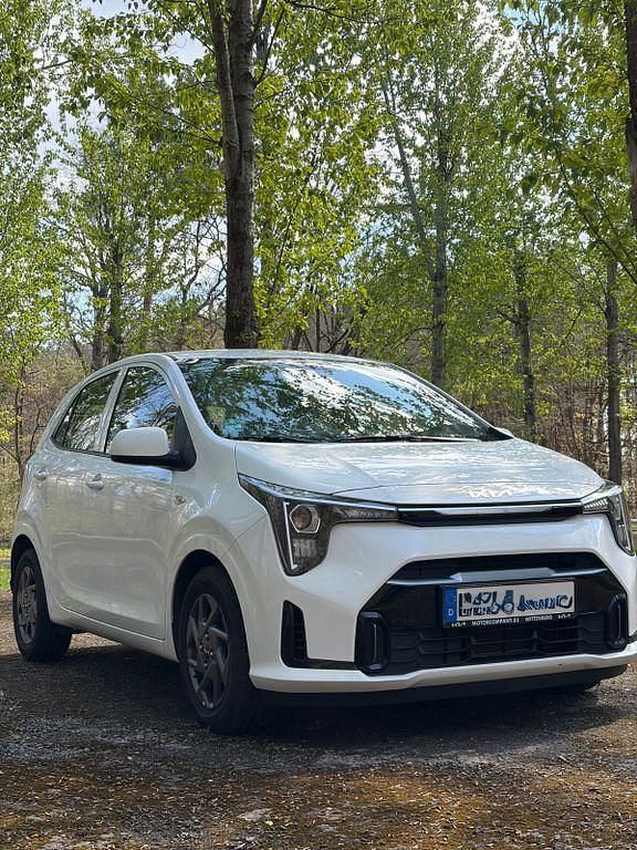 Second-hand Kia Picanto Vision 63 CP (46 kW) 2025 Alb Hatchback
