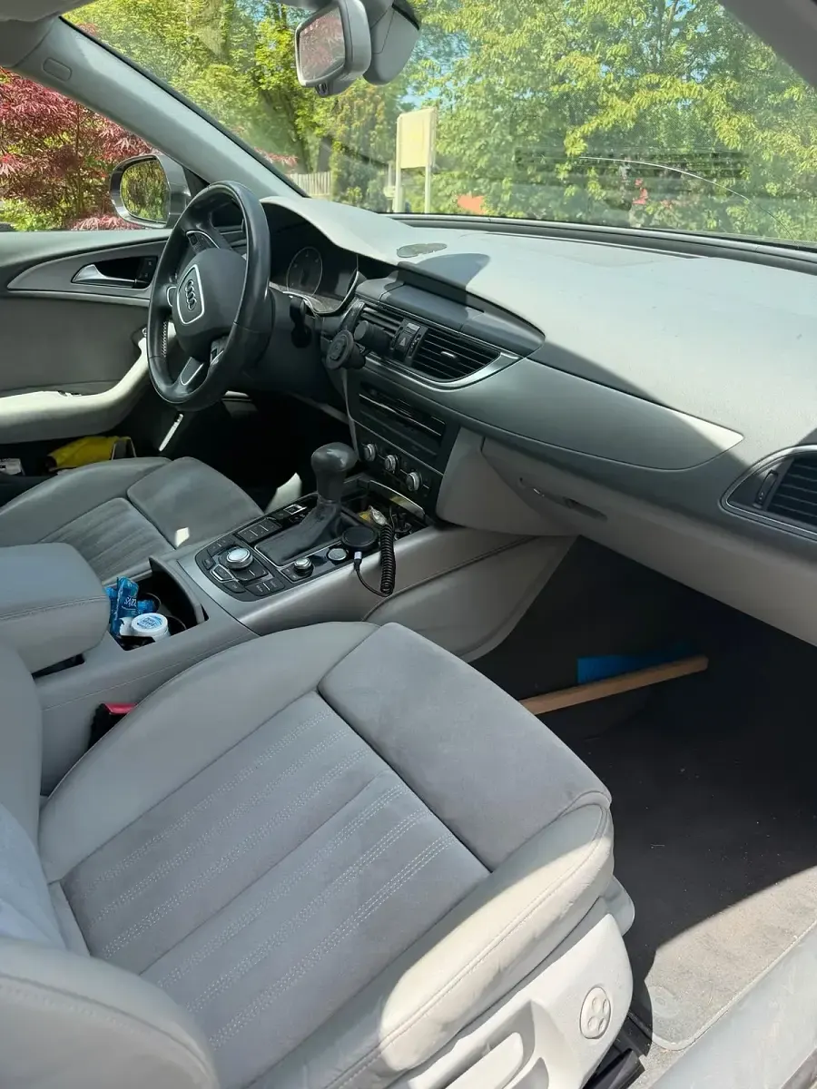 Gebraucht Audi A6 204 PS (150 kW) 2012 Grau Kombi