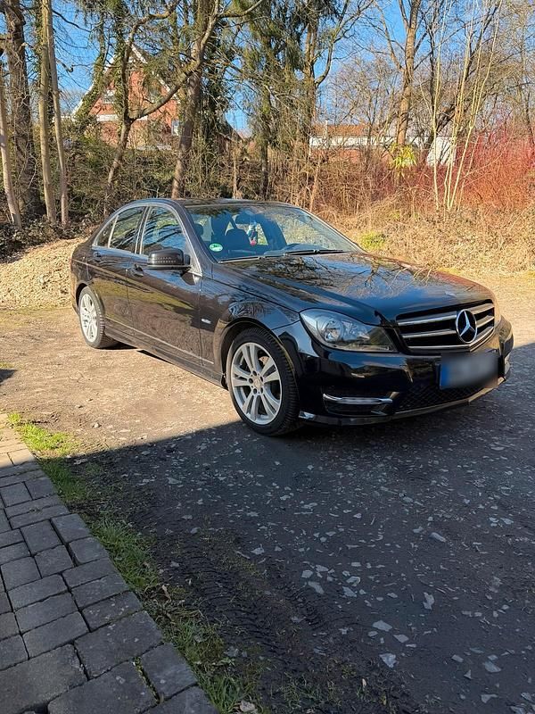 Gebraucht Mercedes C250 AMG 204 PS (150 kW) 2011 Schwarz Limousine