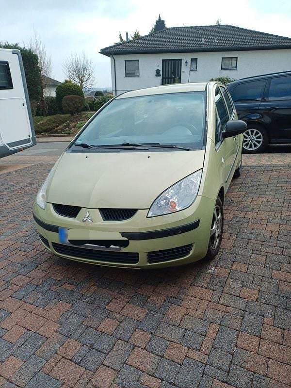 Gebraucht Mitsubishi Colt 95 PS (69 kW) 2006 Van / Kleinbus