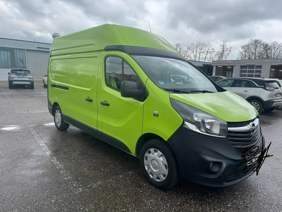 Gebraucht Opel Vivaro-e Combi 145 PS (106 kW) 2019 Grün Van / Kleinbus