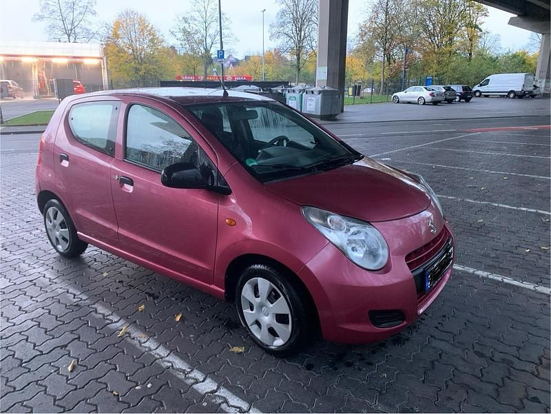 Gebraucht Suzuki Alto 68 PS (50 kW) 2010 Rot Kleinwagen