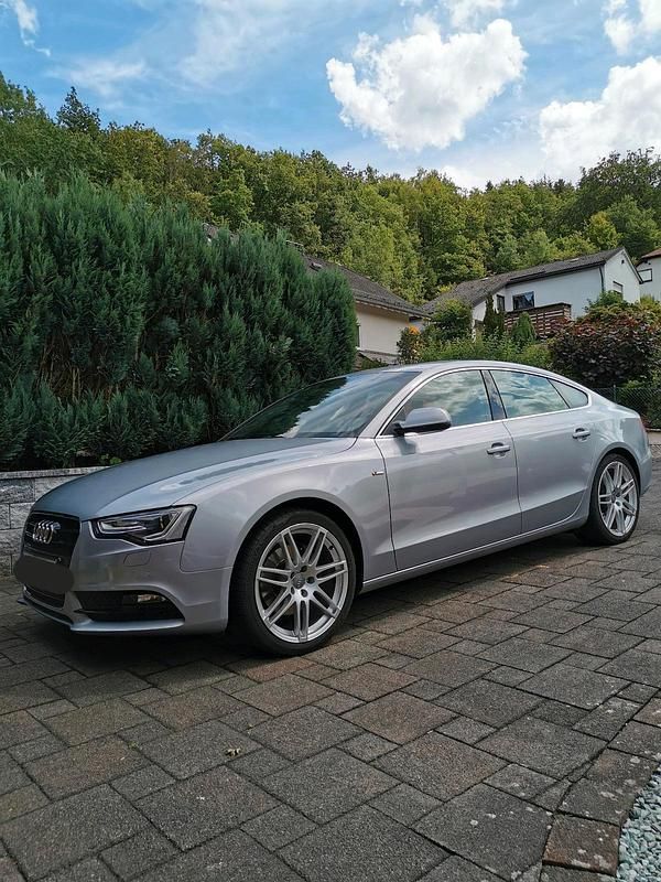 Silber Gebraucht 2014 Audi A5 Sportback Kleinwagen | 7.999 € (Superpreis) - Bild 1/4