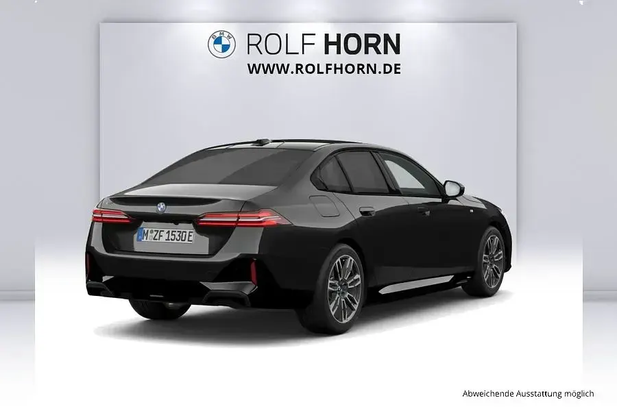 Gebraucht BMW 550e Comfort Edition 489 PS (359 kW) 2025 Schwarz Limousine