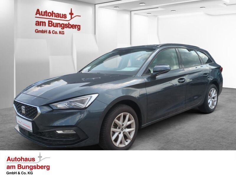 Grau Gebraucht 2022 Seat Leon Style Limousine | 22.990 € (Etwas zu teuer) - Bild 1/3