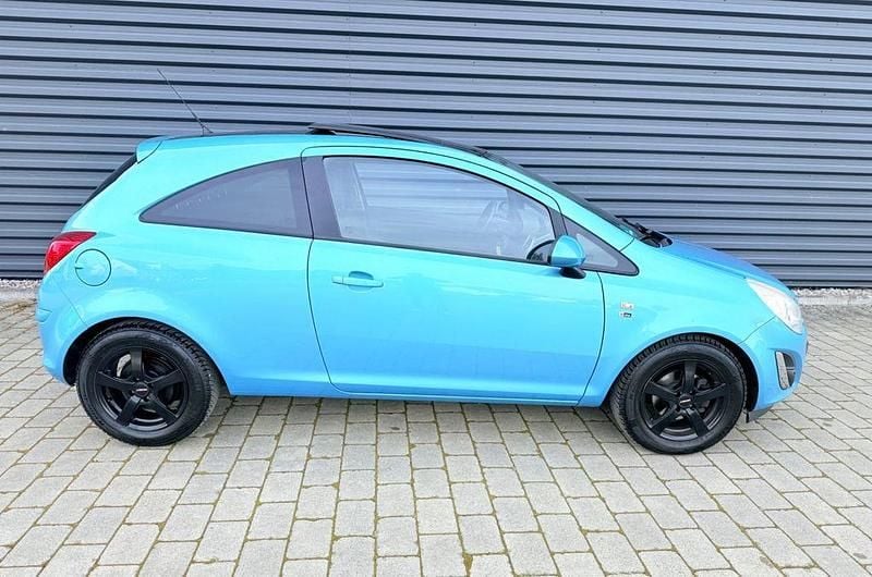 Usata Opel Corsa 87 CV (63 kW) 2012 Blu Utilitaria