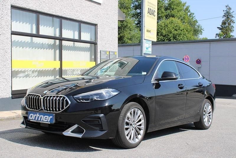 Schwarz Gebraucht 2022 BMW 220 Luxury Line Coupé | 21.380 € (Guter Preis) - Bild 1/4
