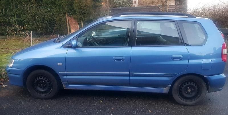 Blau Gebraucht 2001 Mitsubishi Space Star Comfort Edition Limousine | 2.000 € (Guter Preis) - Bild 1/4