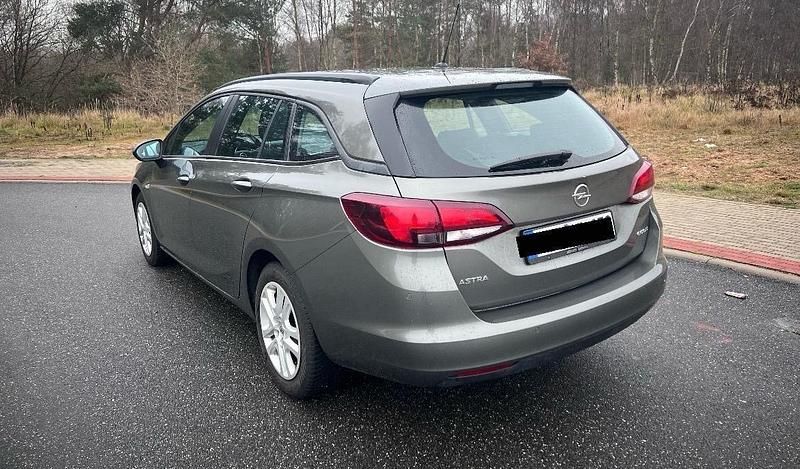 Gebraucht Opel Astra Active 105 PS (77 kW) 2017 Grau Kombi
