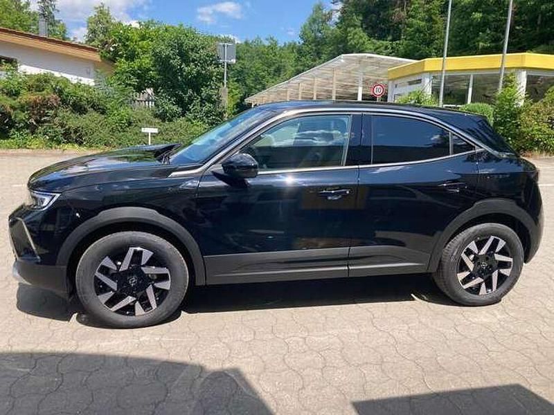 Gebraucht Opel Mokka-e Elegance 100 kW (136 PS) 2023 Diamant schwarz SUV