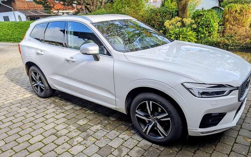 Weiß Gebraucht 2018 Volvo XC60 R-Design SUV | 23.999 € (Superpreis) - Bild 1/4