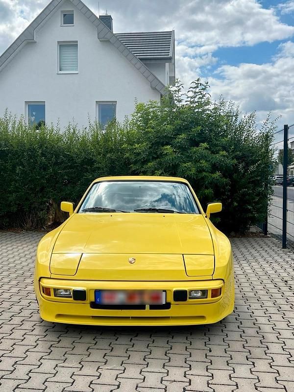 Gebraucht Porsche 944 163 PS (119 kW) 1982 Gelb Coupé