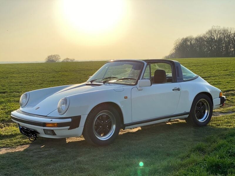 Weiß Gebraucht 1983 Porsche 911 Carrera Cabriolet Cabrio | 49.900 € - Bild 1/4