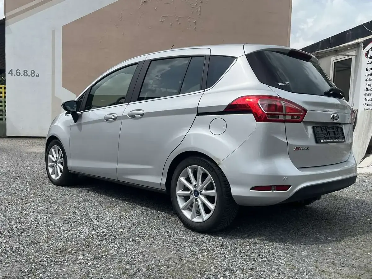Gebraucht Ford B-MAX Titanium 95 PS (69 kW) 2016 Polarsilber metallic Van / Kleinbus