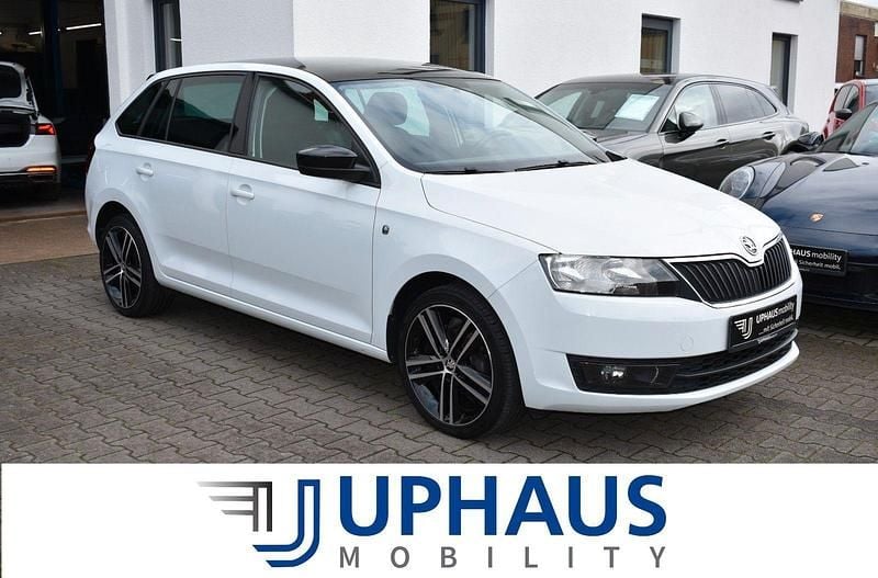 Weiß (moonweiss metallic) Gebraucht 2015 Skoda Rapid Ambition Kombi | 7.790 € (Guter Preis) - Bild 1/4