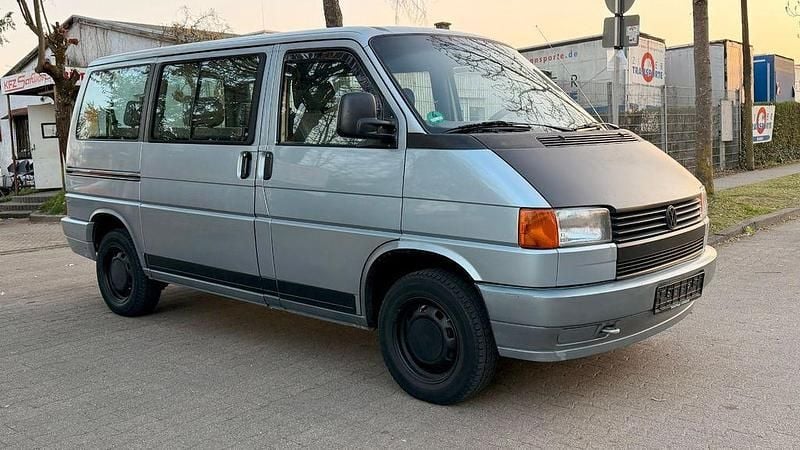 Gebraucht VW T4 84 PS (61 kW) 1992 Silber Van