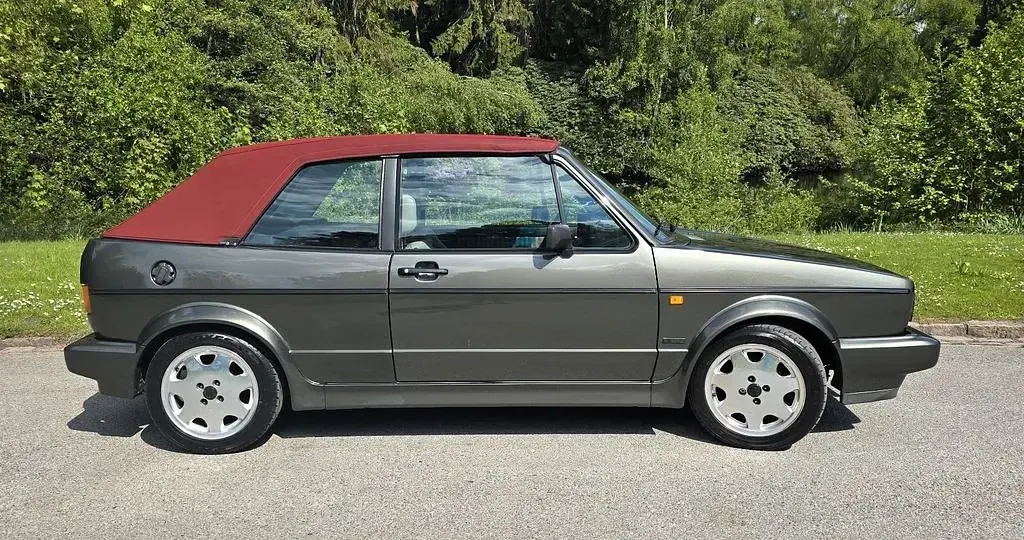 Brugt VW Golf Cabriolet 98 HK (72 kW) 1993 Grå Cabriolet
