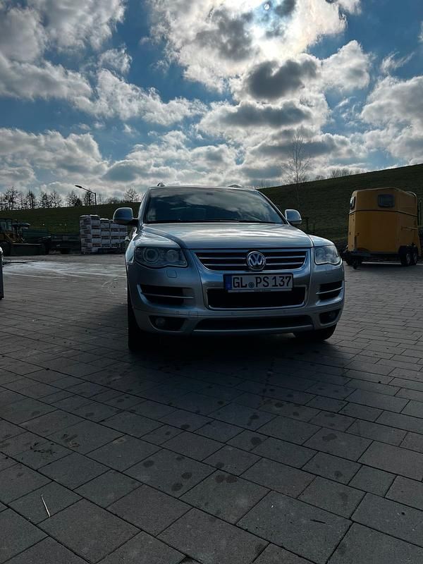 Gebraucht VW Touareg 239 PS (175 kW) 2009 Grau SUV