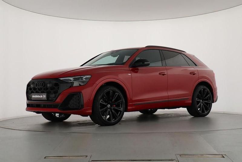 Chilirot metallic Gebraucht 2025 Audi Q8 S-Line SUV | 101.889 € - Bild 1/4
