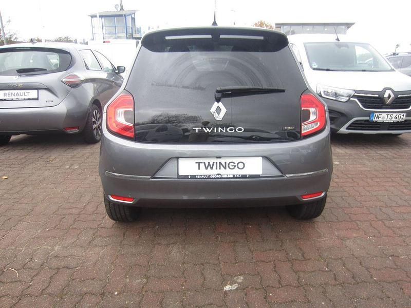 Neu Renault Twingo Techno 60 kW (82 PS) 2025 Kleinwagen