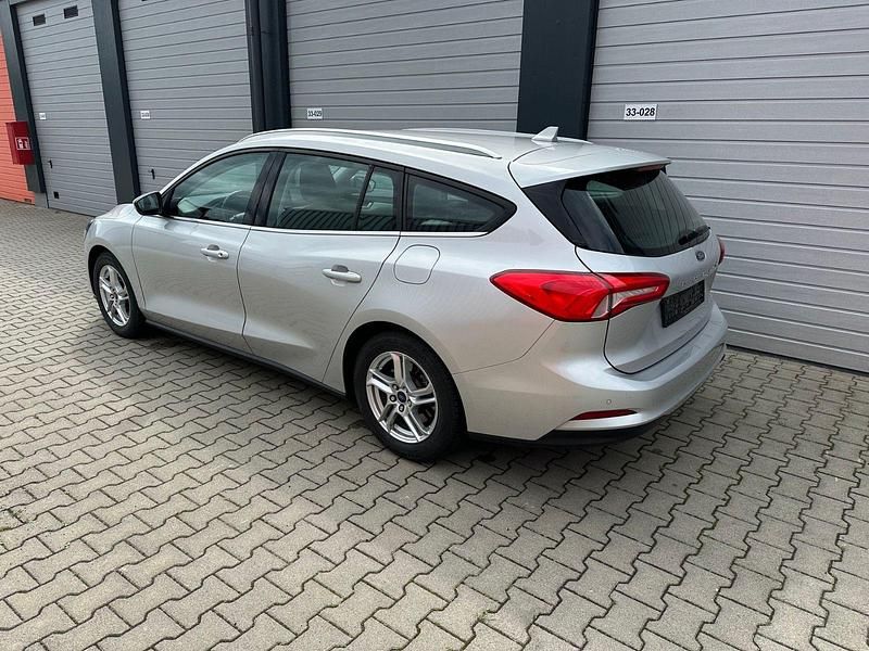 Używany Ford Focus 150 KM (110 kW) 2019 Srebrny Kombi