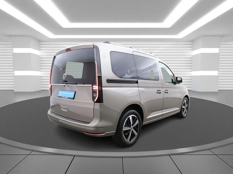 Gebraucht VW Caddy Style 122 PS (89 kW) 2024 Mojave beige, metallic Van / Kleinbus