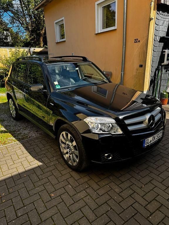 Schwarz Gebraucht 2012 Mercedes GLK350 SUV | 12.900 € (Superpreis) - Bild 1/4