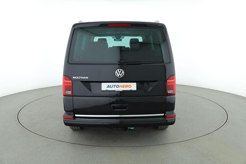 Gebraucht VW Multivan Generation Six 150 PS (110 kW) 2021 Schwarz Van / Kleinbus