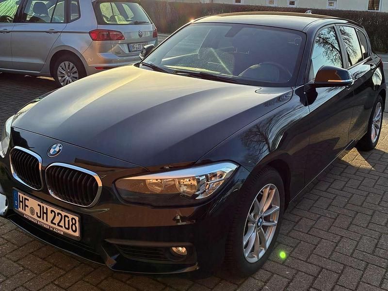 Gebraucht BMW 118 Advantage 150 PS (110 kW) 2017 Schwarz Kleinwagen