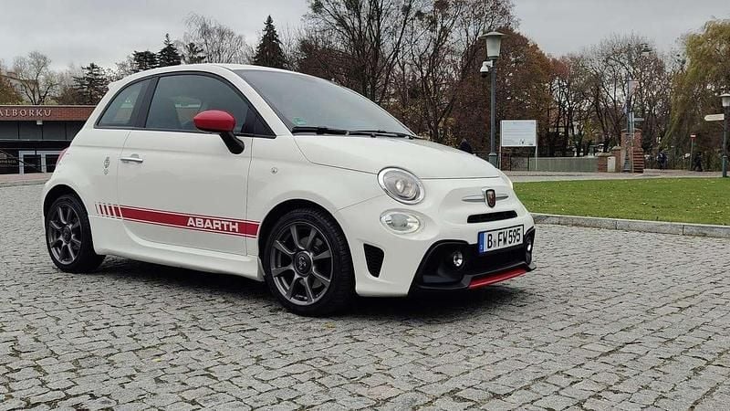 Gebraucht Abarth 500 145 PS (106 kW) 2020 Weiß Kleinwagen