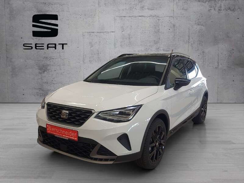 Glacial weiß / midnight schwar Neu 2025 Seat Arona Black Edition SUV | 29.750 € (Teuer) - Bild 1/4