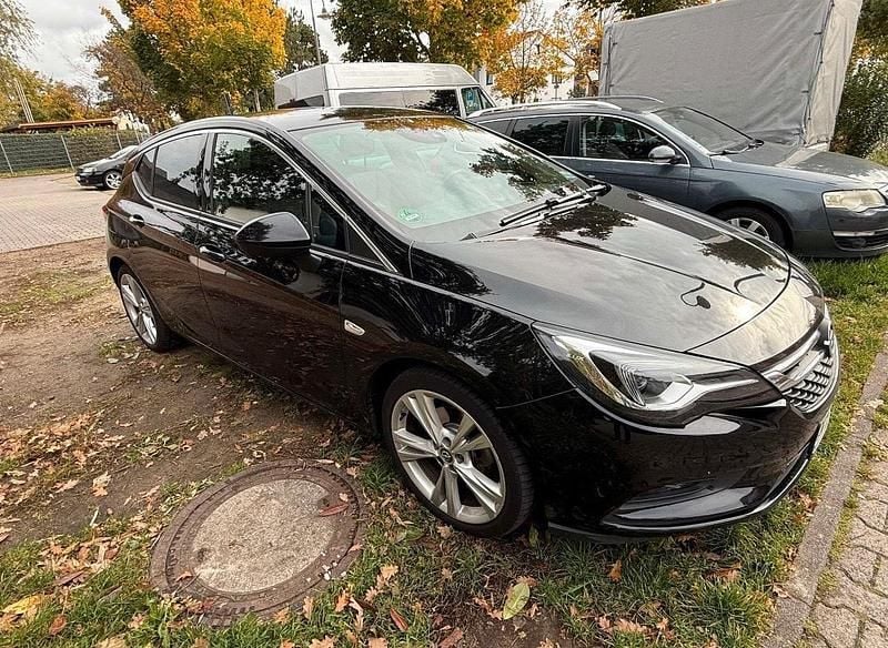 Gebraucht Opel Astra Ultimate 200 PS (147 kW) 2018 Schwarz Limousine