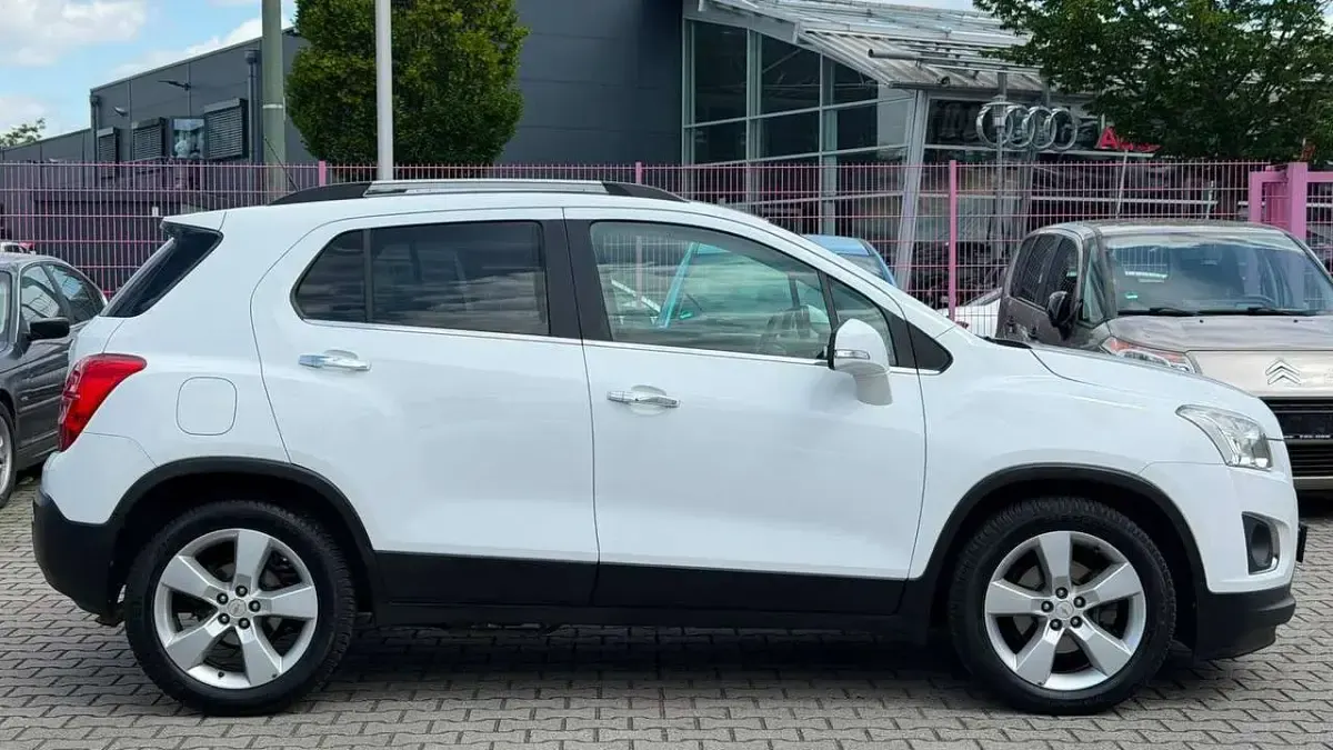 Gebraucht Chevrolet Trax LT 140 PS (102 kW) 2013 Schneeweiss/summitwhite/arctic SUV