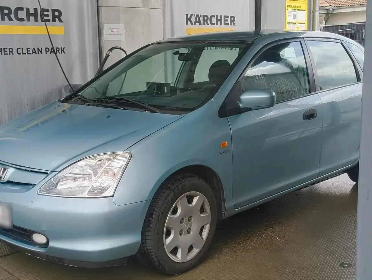 Gebraucht Honda Civic 110 PS (80 kW) 2004 Blau Kleinwagen