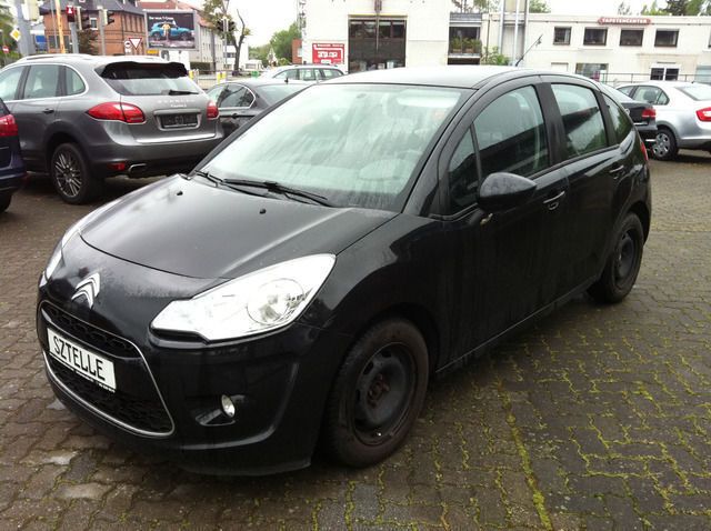 Gebraucht Citroën C3 Tendance 92 PS (67 kW) 2011 Schwarz Kleinwagen