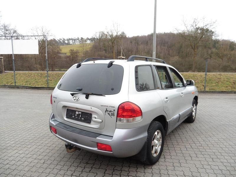 Gebraucht Hyundai Santa Fe GLS 145 PS (106 kW) 2005 Silber SUV