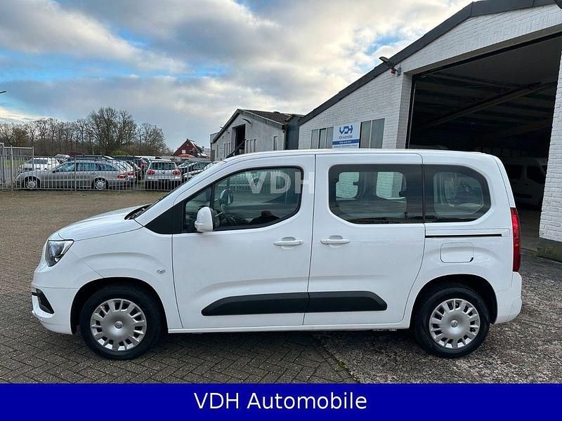 Gebraucht Opel Combo Life Edition 102 PS (75 kW) 2020 Weiß Van / Kleinbus